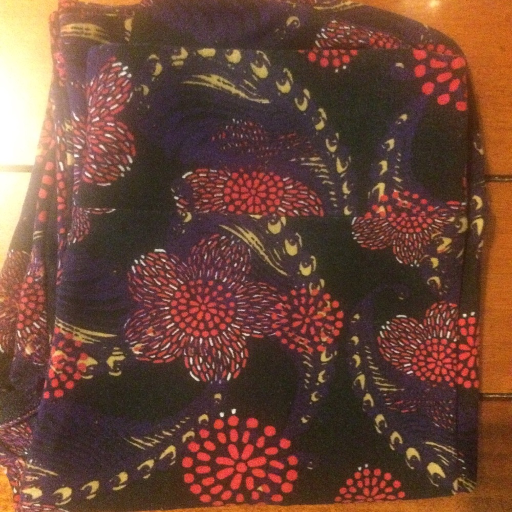 LuLaRoe floral print leggings